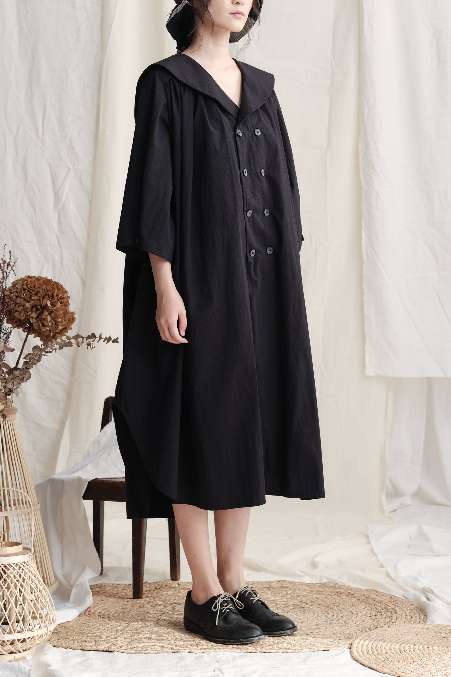 Oversize Gathers Buttoned Dress