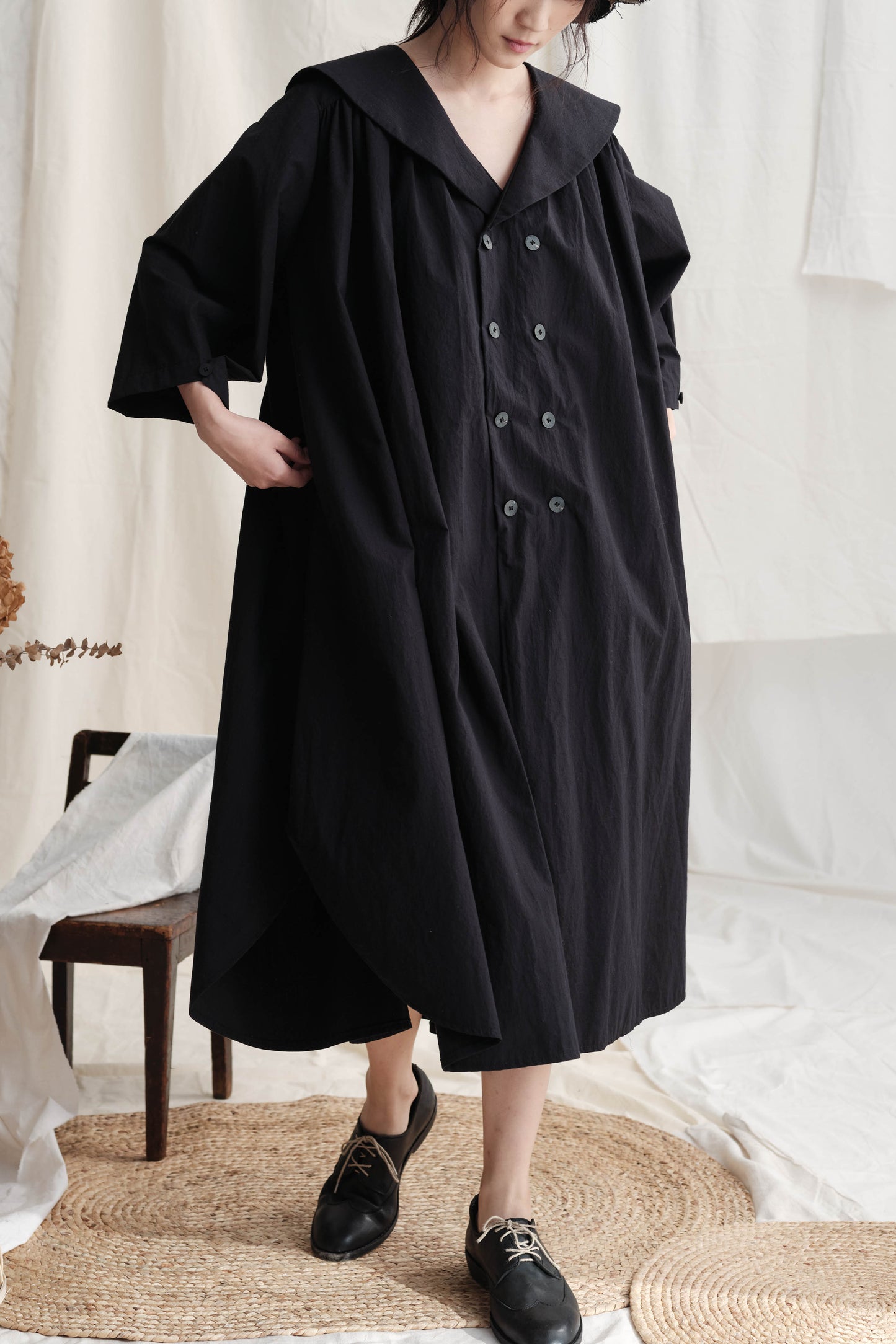 Oversize Gathers Buttoned Dress