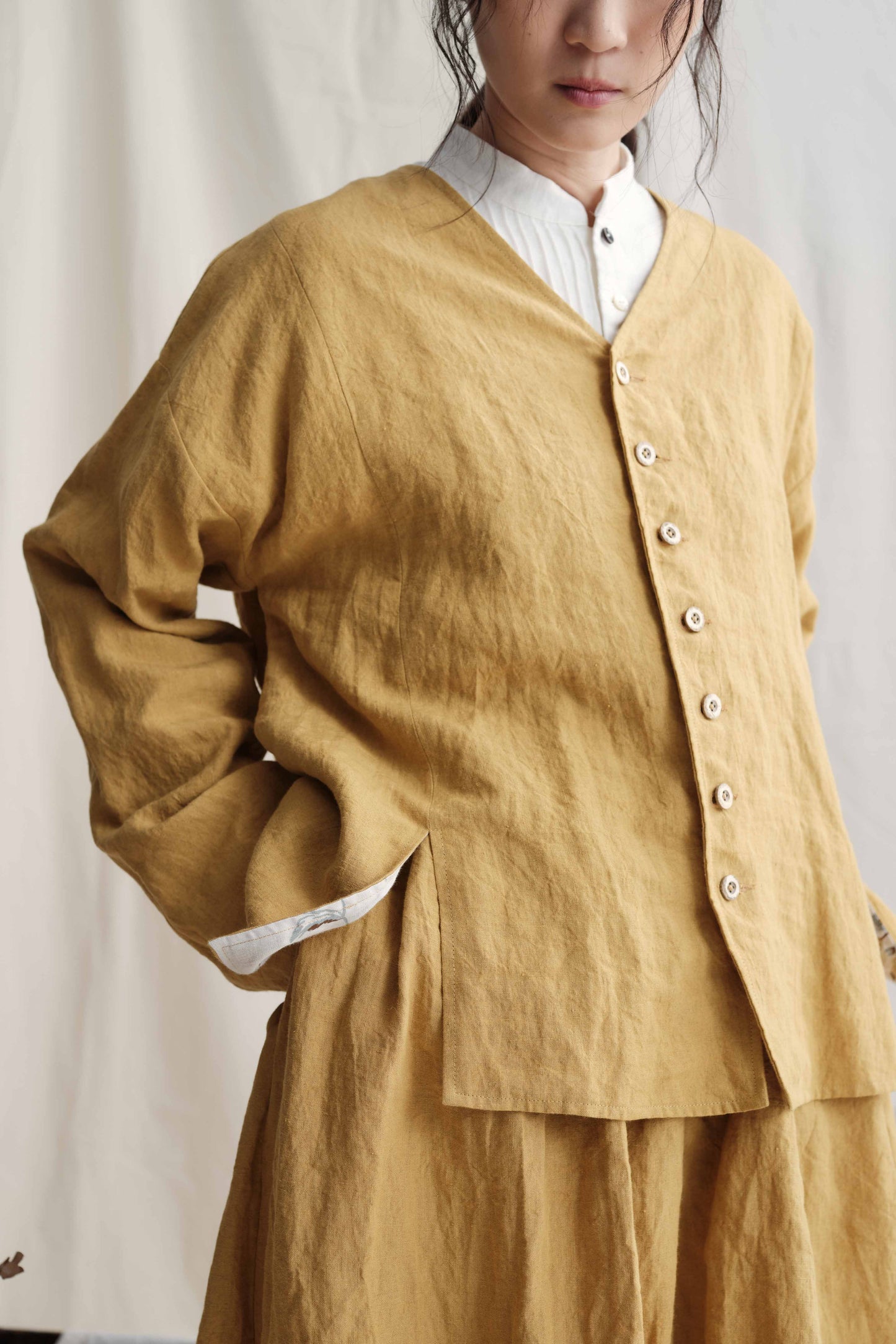 7-Button V-Neck Floral Jacket