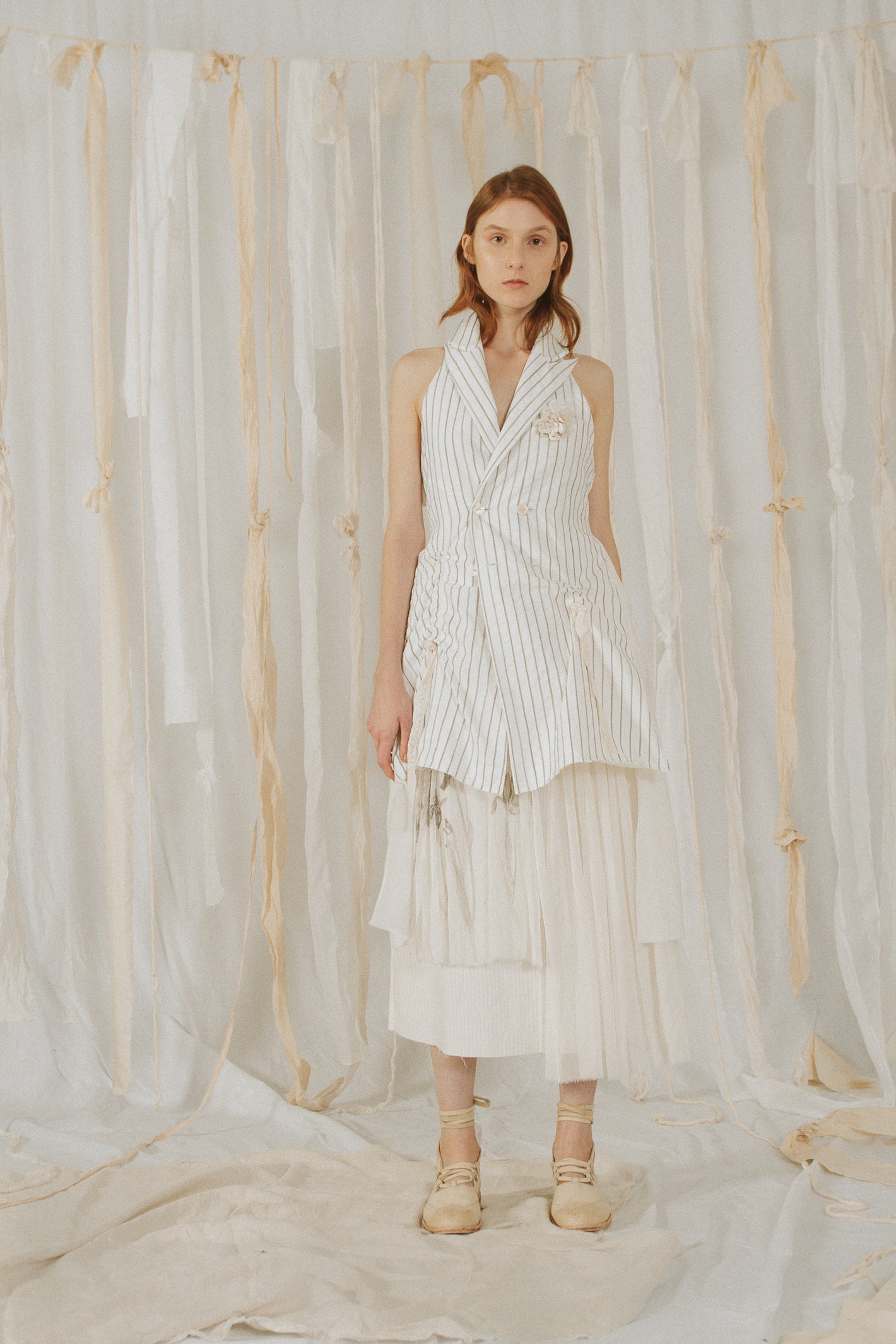 A Tentative Atelier SS18 Lookbook Womens white striped sleeveless double breased jacket