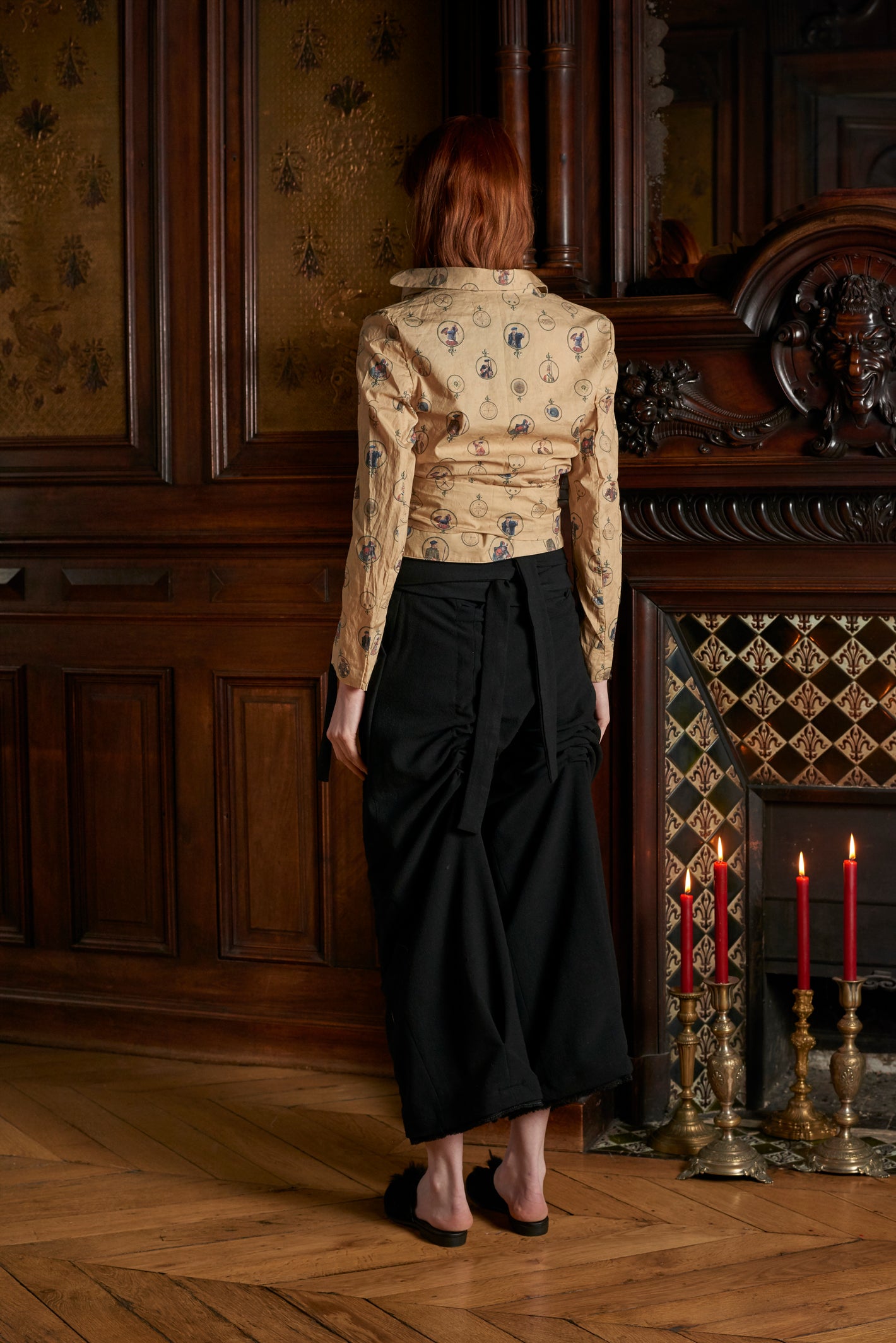 A Tentative Atelier AW20 Lookbook back of a beige printed shirt and black skirt