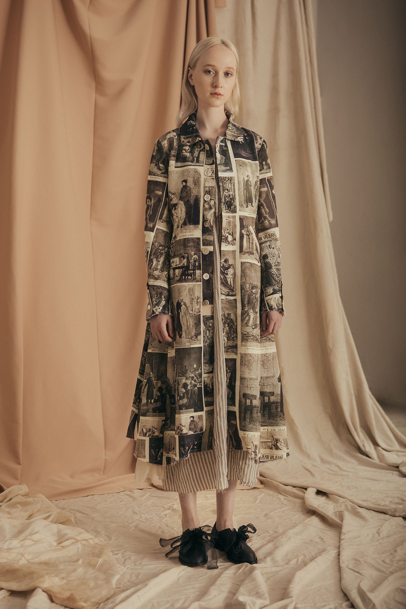 A Tentative Atelier SS20 Lookbook Womens photographic print coat