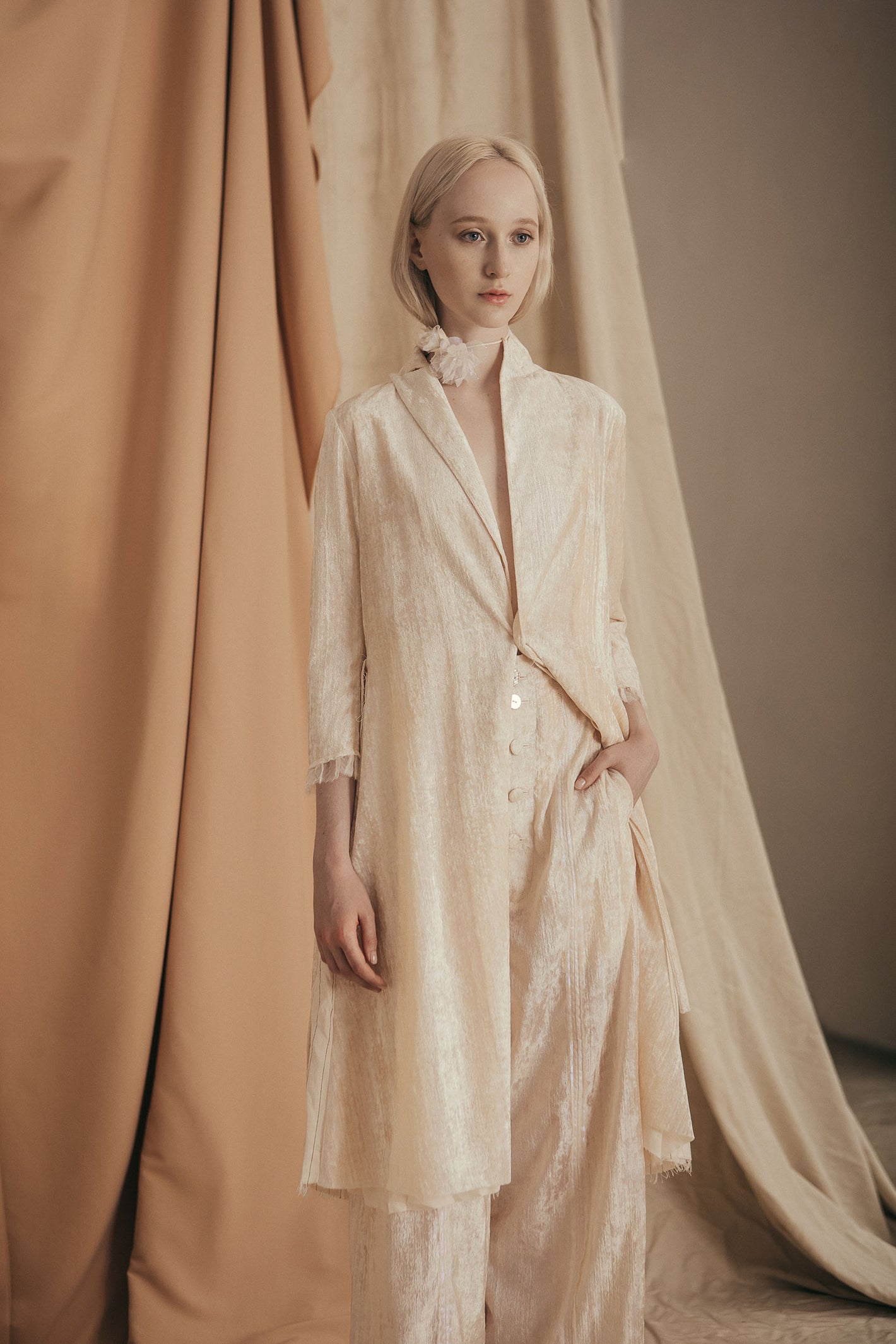 A Tentative Atelier SS20 Lookbook Womens crop of white pearlescent velvet coat 1