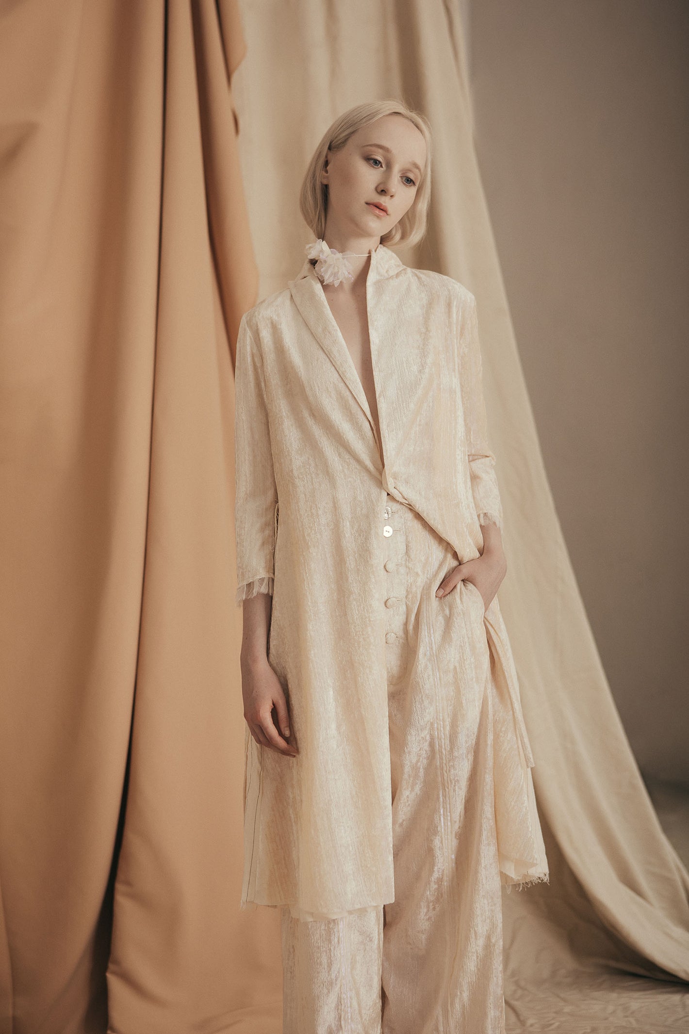 A Tentative Atelier SS20 Lookbook Womens crop of white pearlescent velvet coat 2